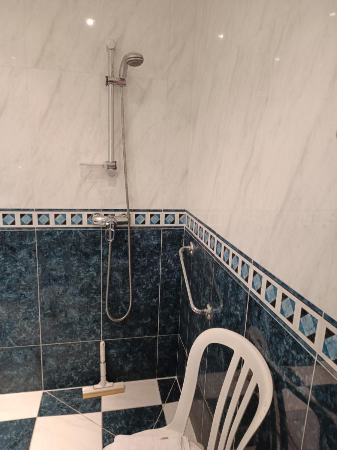 Hostellerie Les Hauts De Sainte Maure מראה חיצוני תמונה