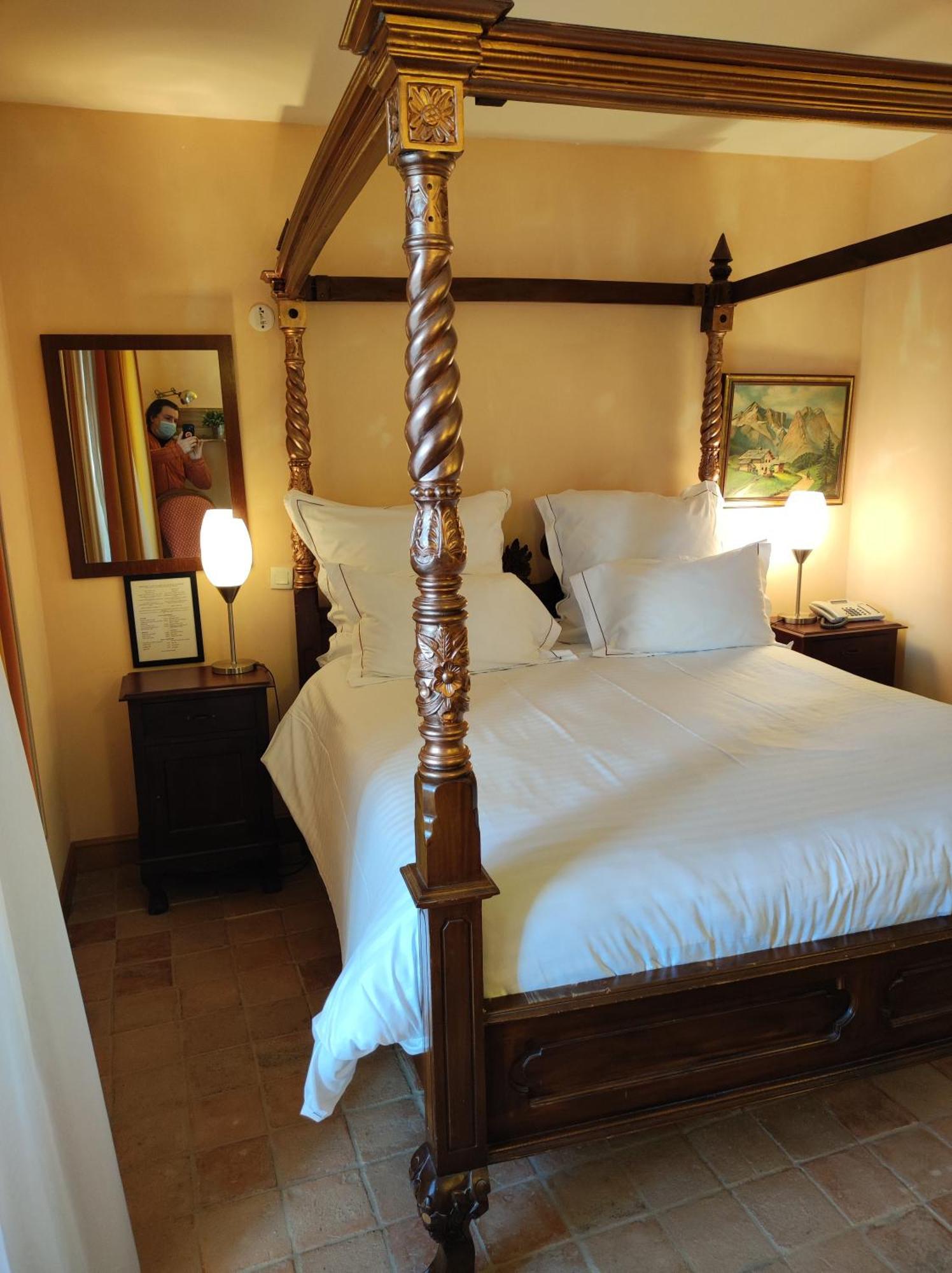Hostellerie Les Hauts De Sainte Maure מראה חיצוני תמונה